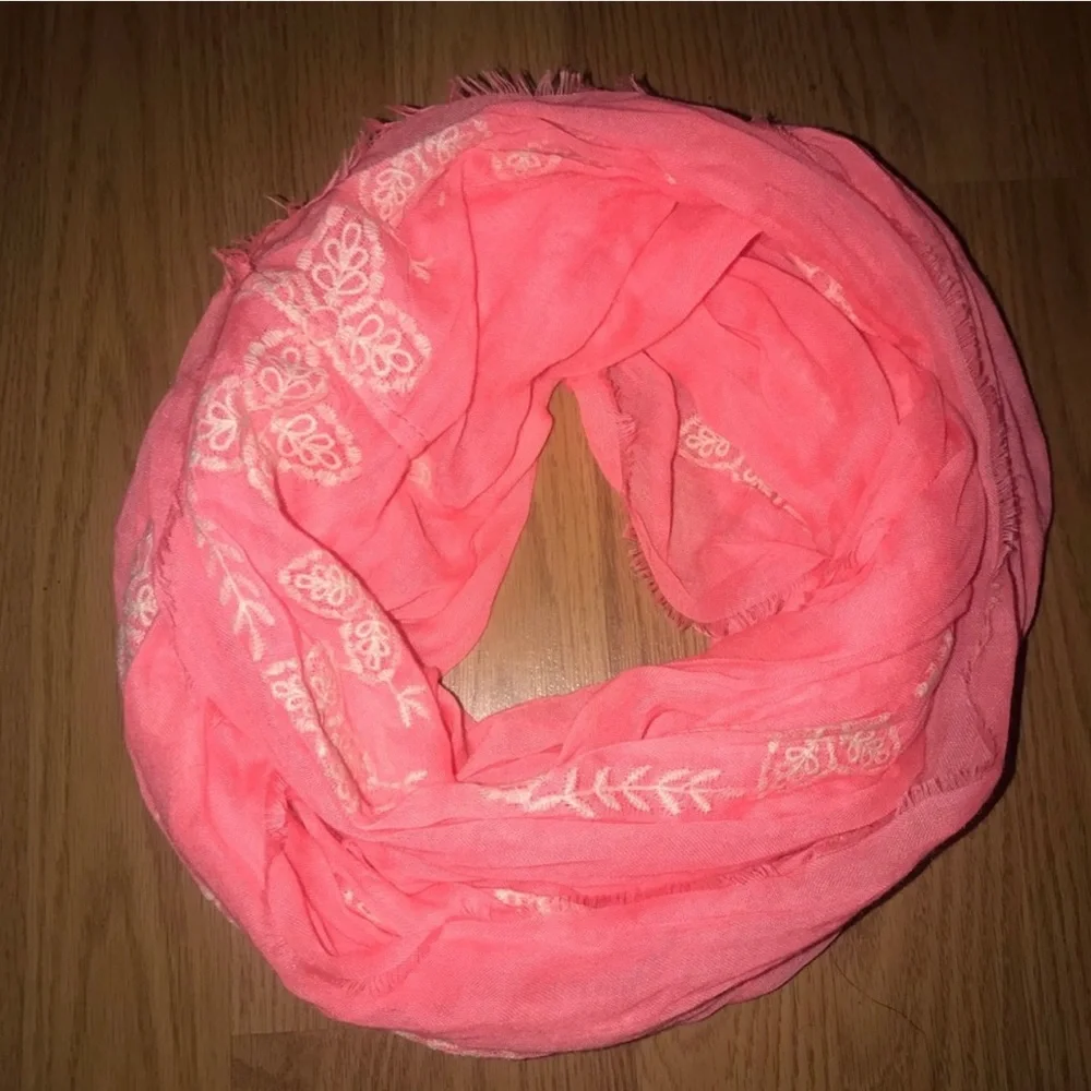 Bundle of two infinity scarves. One hot pink with white lace and one floral.